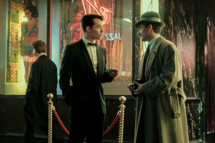 Alfred and Thomas Wayne meet in Pennyworth