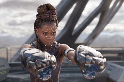 shuri-gauntlets-black-panther