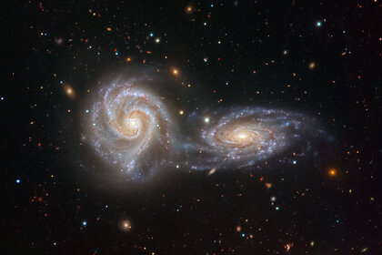 NGC 5426 (right) and NGC 5427 (left), together known as Arp 271, are close enough to each other to be interacting. Credit: ESO/Juan Carlos Muñoz​​​​​​​