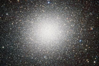 The mighty Omega Centauri, the largest globular cluster orbiting the Milky Way. Credit: ESO/INAF-VST/OmegaCAM. Acknowledgement: A. Grado, L. Limatola/INAF-Capodimonte Observatory