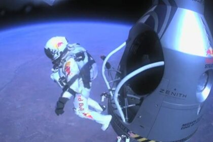 baumgartnerjump.jpg.CROP.rectangle-large.jpg