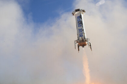 blueorigin_newshepard_april2016.jpg