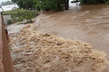 boulderflood1.jpg