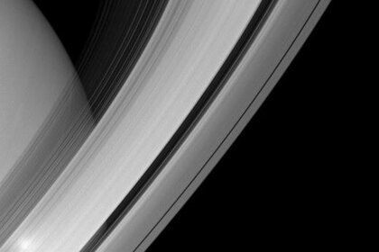 cassini_saturn_zerophasespot.jpg.CROP.rectangle-large.jpg