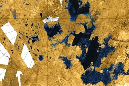 cassini_titan_lakemosaic.jpg