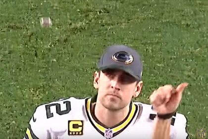 cointoss_aaronrodgers.jpg