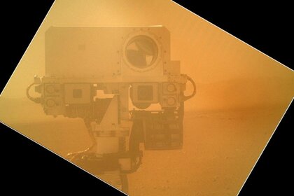 curiosity_selfportrait.jpg.CROP.rectangle-large.jpg