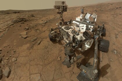 curiosity_selfportrait2.jpg