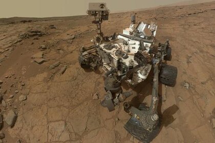 curiosity_selfportrait_drillsite.jpg.CROP.rectangle-large.jpg