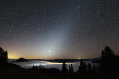 dobesberger_venus_zodiacallight.jpg.CROP.rectangle-large.jpg