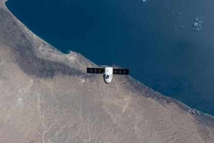 dragon_iss42.jpg.CROP.rectangle-large.jpg
