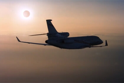 eclipse_plane.jpg