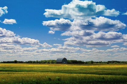 flatbottom_clouds.jpg