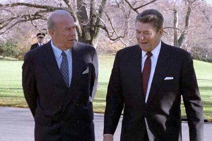 georgeschultz_reagan.jpg.CROP.rectangle-large.jpg