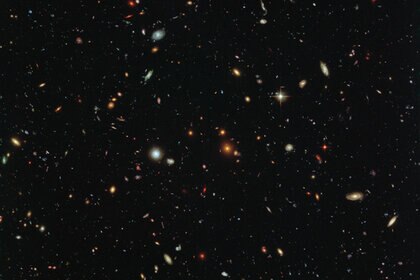 hubble_sculptor_galaxies.jpg
