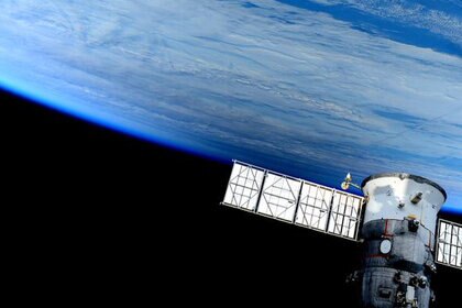 iss_mar202015eclipse_0.jpg