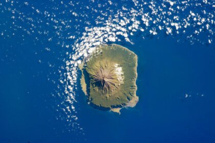 ISS_tristandacunha.jpg