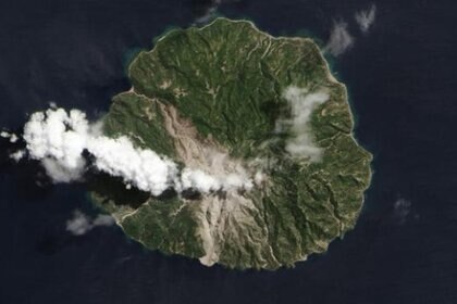 landsat8_paluweh_sep42013_590.jpg.CROP.rectangle-large.jpg