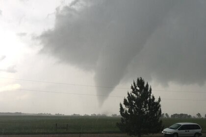 longmont_tornado_1.jpg