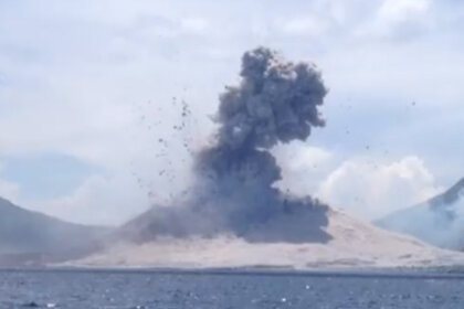 mounttavurvur_explodes_354.jpg