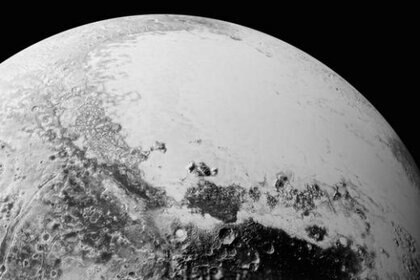 nh_pluto_mosaic_sep102015_590.jpg.CROP.rectangle-large_0.jpg