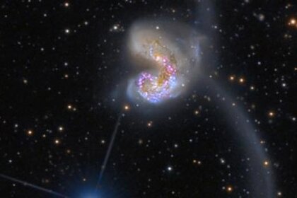 olsen_antennaegalaxies354.jpg.CROP.rectangle-large.jpg