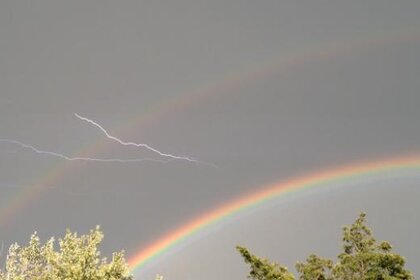 rainbow-lightning-590.jpg.CROP.rectangle-large.jpg