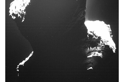 rosetta_67p_darkside_1.jpg