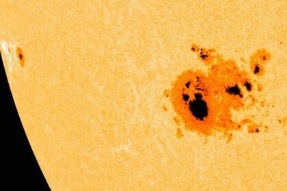 sdo-sunspot2192.jpg.CROP.rectangle-large.jpg