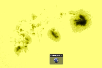 sdo_sunspotar1944_earth.jpg