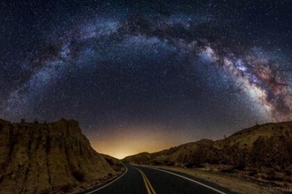 shainblum_milkywayarch.jpg.CROP.rectangle-large.jpg