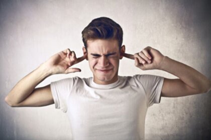 shutterstock_man_not_listening.jpg