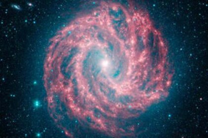 spitzer_m83_354.jpg.CROP.rectangle-large.jpg