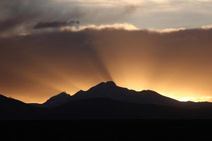sunset_may262013_568.jpg.CROP.rectangle-large.jpg