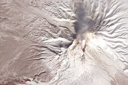 terra_kamchatka_apr32013.jpg