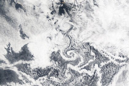 terra_shiptrackclouds.jpg