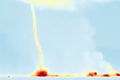 voclano_tornado_354.jpg