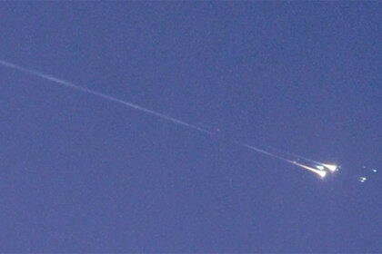 wt1109f_reentry_0.jpg