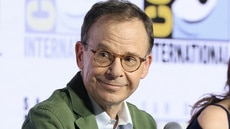 Rick Moranis Makes Rare Appearance, Gets Standing Ovation at Spaceballs Comic-Con Panel