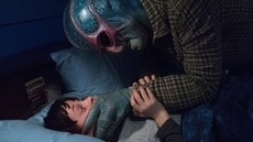 There's an alien under the bed | Episode 1 | Top Moment