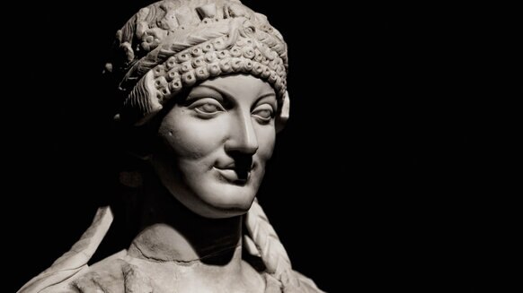 Liz Etruscan sculpture GETTY