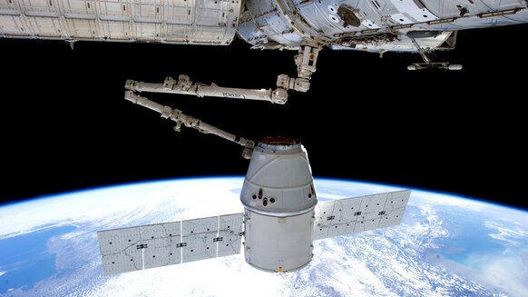 SpaceX Dragon and the International Space Station: The miracle of berth. Credit: NASA