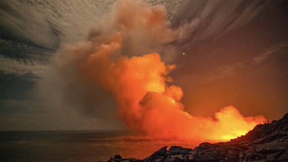 The lava flow 61g pours from Kilauea volcano into the Pacific. Credit: Jack Fusco and Mark Jacobs
