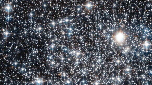 The globular cluster IC 4499. Credit: ESA / Hubble / NASA