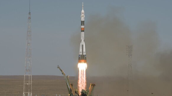 The launch of the Russian Soyuz rocket with two humans on board bound for the ISS on October 11, 2018. Two minutes into the flight a rocket failure forced the emergency landing of the capsule and crew. Credit: NASA/Bill Ingalls