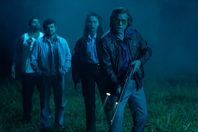 (from left) Daveed (O’Shea Jackson, Jr.), Eddie (Alden Ehrenreich), Officer Reba (Ayoola Smart) and Syd (Ray Liotta) in Cocaine Bear (2022)