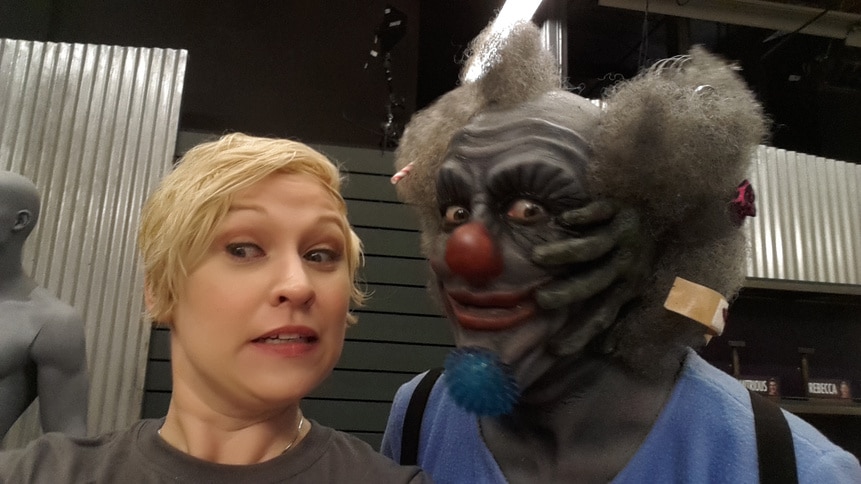1415373550-s07_e0710_selfies_04_141079400166.jpg