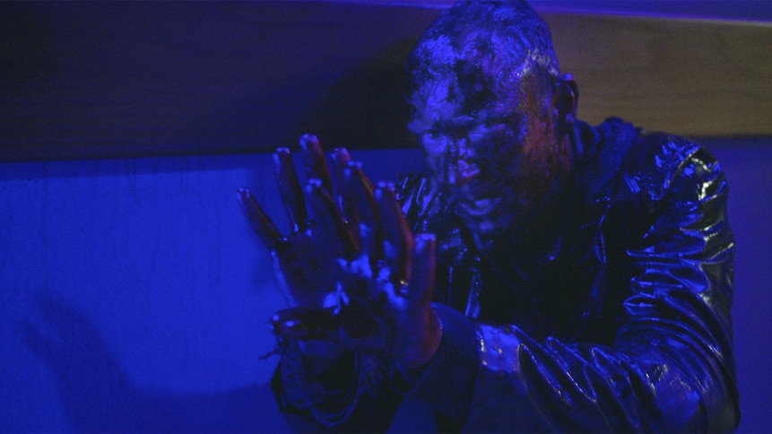 VanHelsing_gallery_101Recap_24.jpg