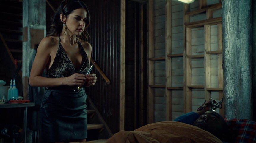 WynonnaEarp_gallery_204Recap_13.jpg