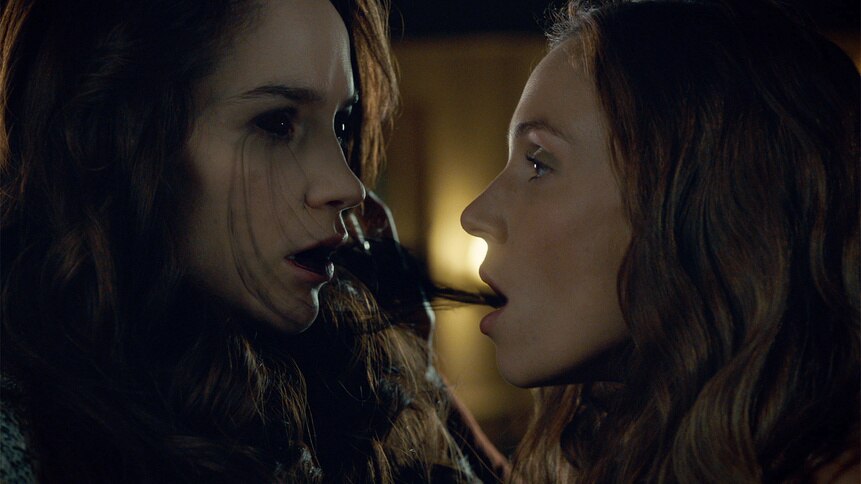 WynonnaEarp_gallery_204Recap_20.jpg